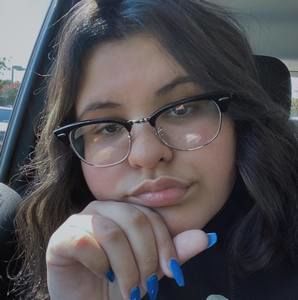 Meet your Posher, Madelyn